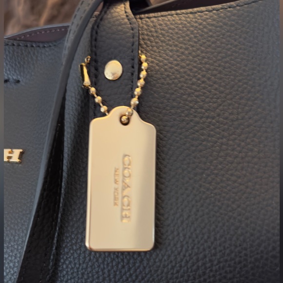 Coach Town Tote - Picture 2 of 7